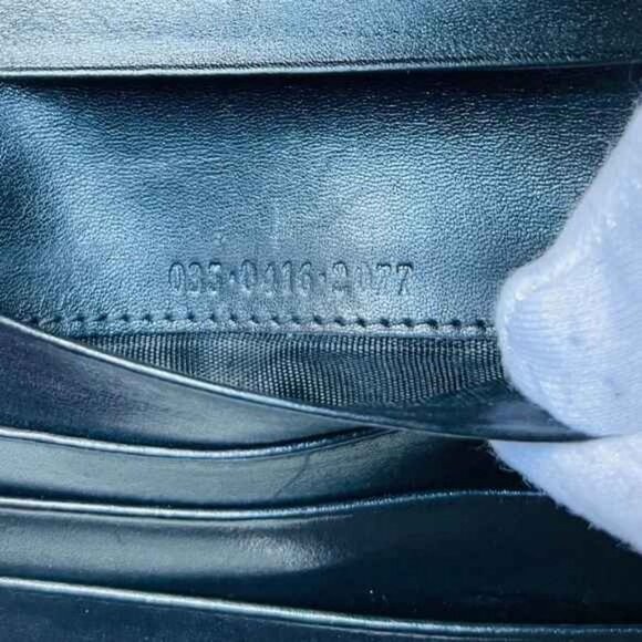 Authentic Vintage Gucci Leather Bifold Wallet - Picture 11 of 13